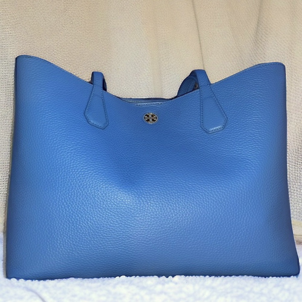 TORY BURCH Original Perry Pebbled Leather Cloud Blue Tote Bag